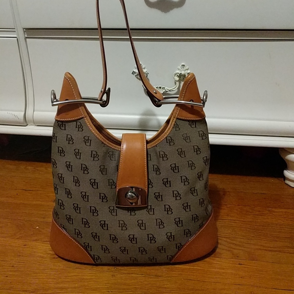 Dooney & Burke handbag - Picture 1 of 3